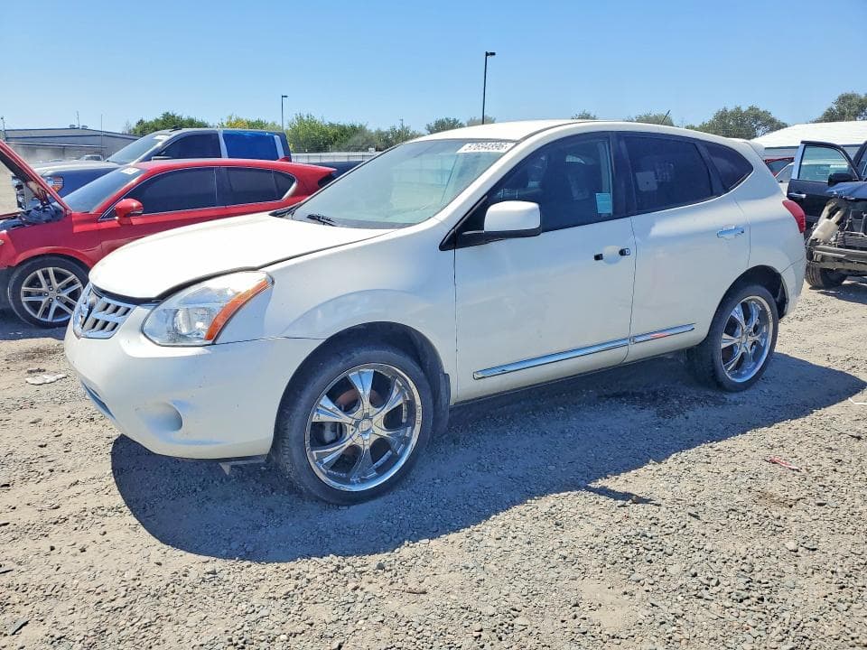 2013 NISSAN ROGUE