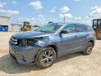 2017 TOYOTA HIGHLANDER LE PLUS